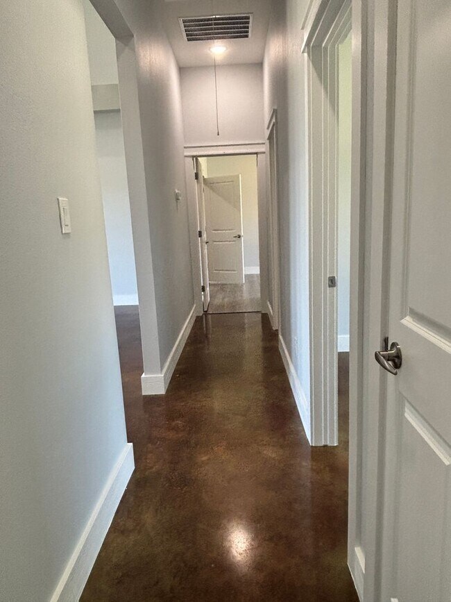 Building Photo - 1 month free-Brand New Construction | 3BD + Office | 2BA | 1,300 Sq Ft | Azle, TX
