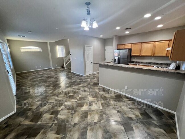 Building Photo - 7204 Glen Shire Ct