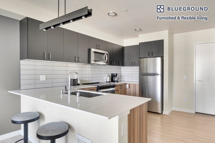 Building Photo - 18004 Midvale Ave N