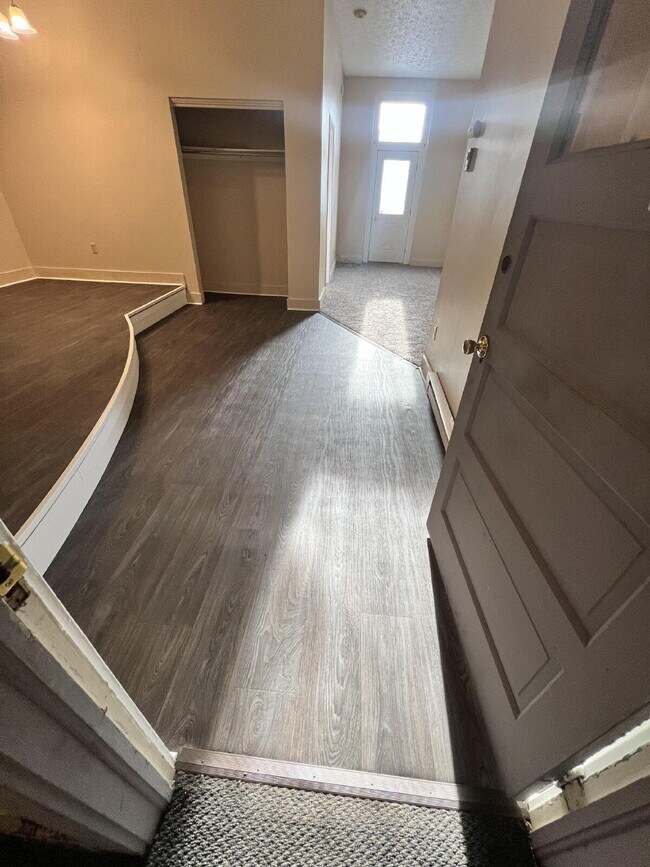 Building Photo - 1 Bedroom Available in Mount Morris – Available September 8th ,2026