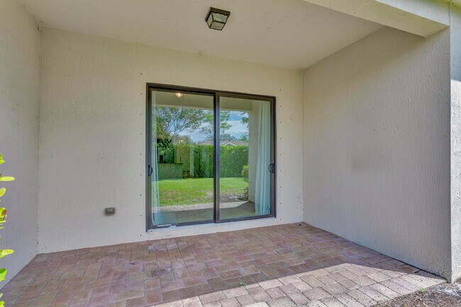 Building Photo - 4535 Gulf Sounds Ln