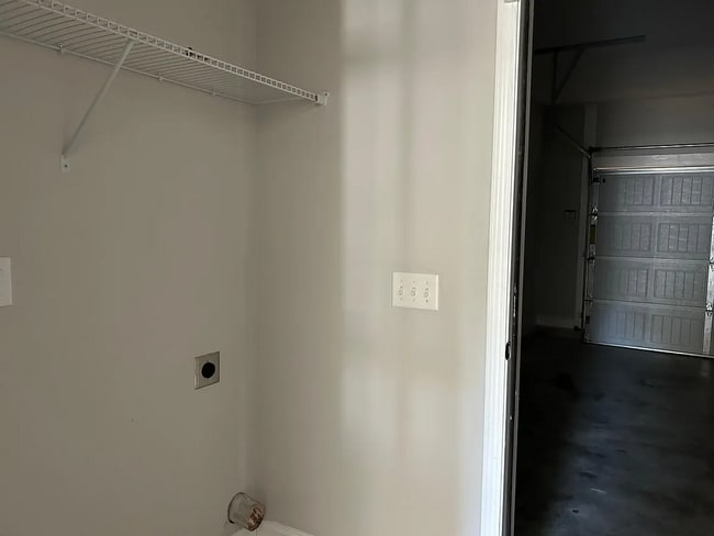 Building Photo - 54 Perlieu Ct