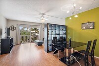 Building Photo - 424 N Riverside Dr