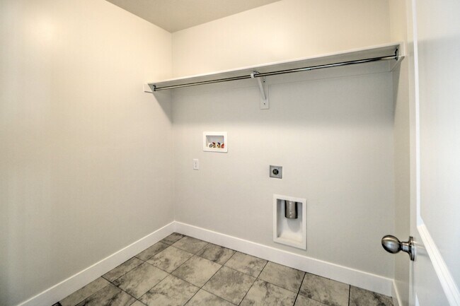 Building Photo - Single Family Home in the Exchange community