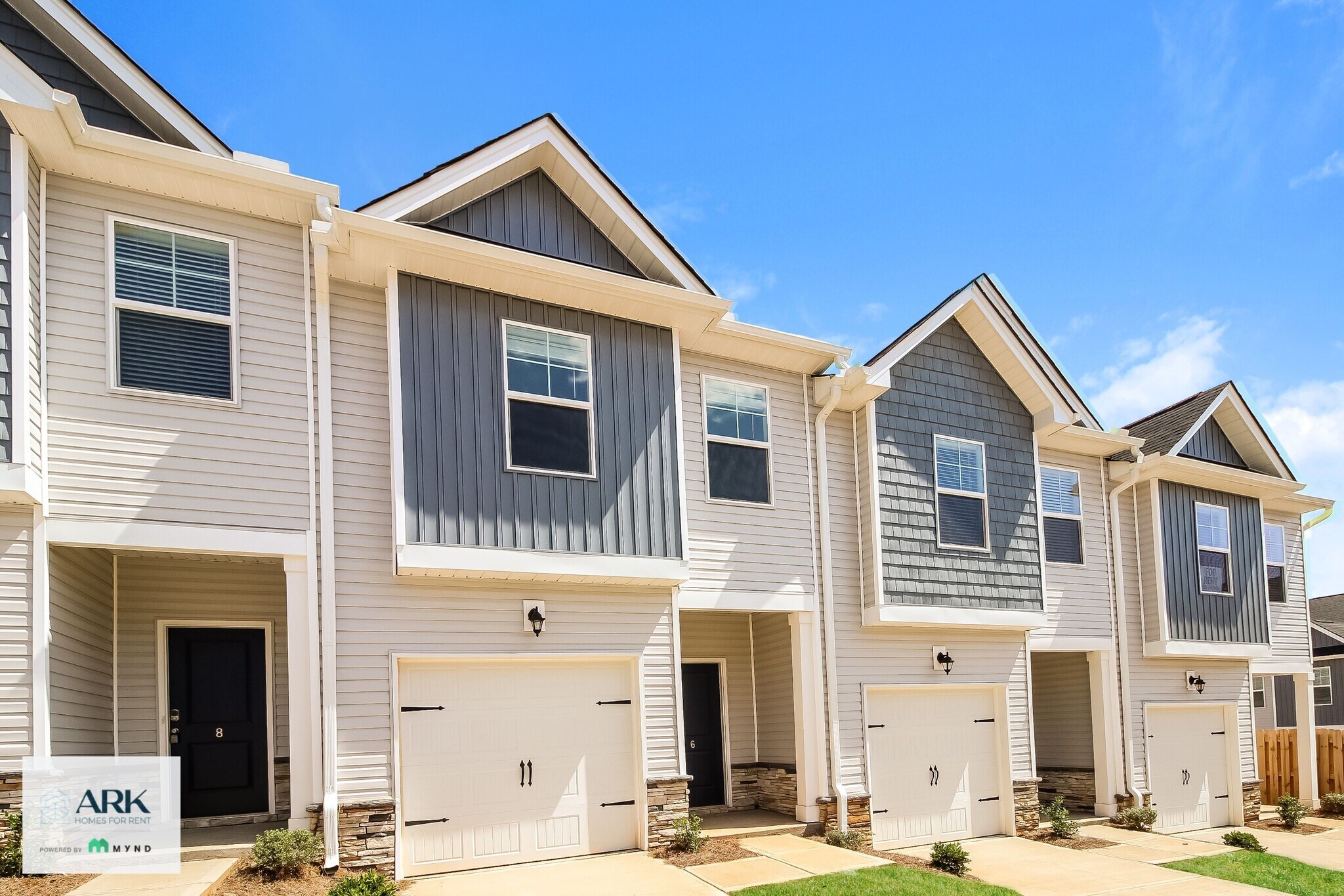 Building Photo - 6 Oak Rose Dr