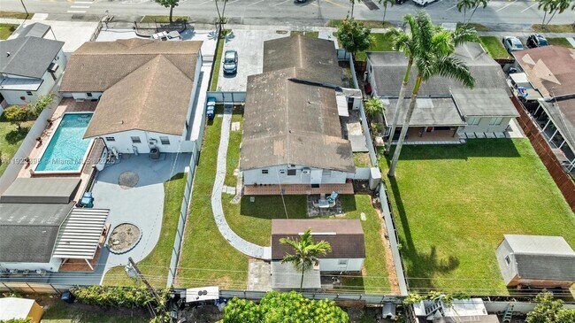 Building Photo - 11441 SW 2nd St