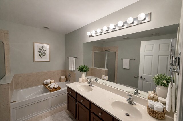 Building Photo - 467 Vaughn Cir