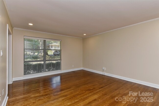 Building Photo - 1215 Sewickley Dr