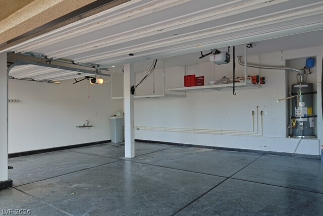 Building Photo - 531 Signal Peak St