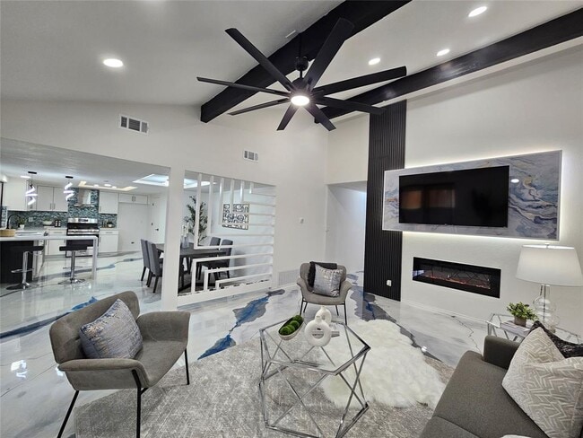 Building Photo - 10706 Berthound Dr