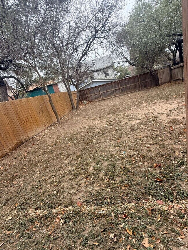 Building Photo - 9824 Ardash Ln