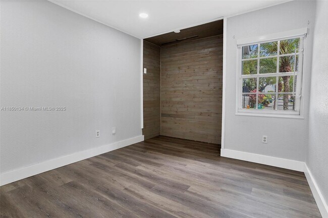 Building Photo - 13934 SW 103rd Terrace