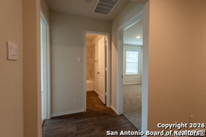 Building Photo - 1152 Andean Emerald