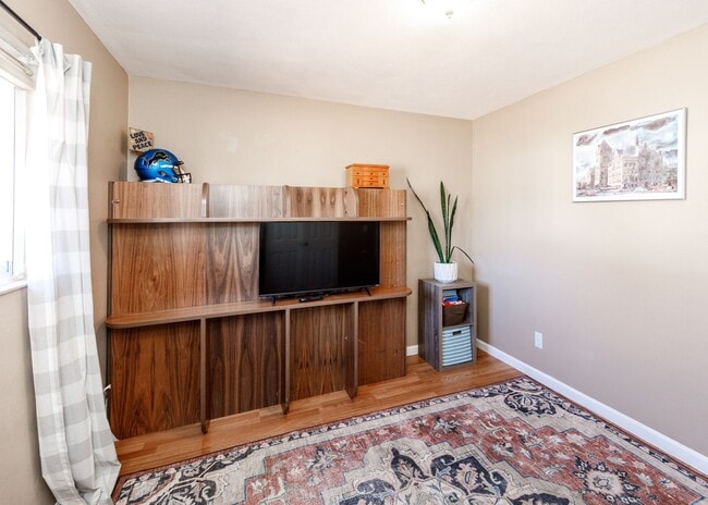 Building Photo - 623 Catalina Dr