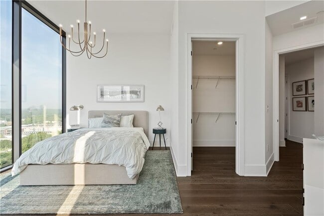 Building Photo - 788 West Marietta St NW