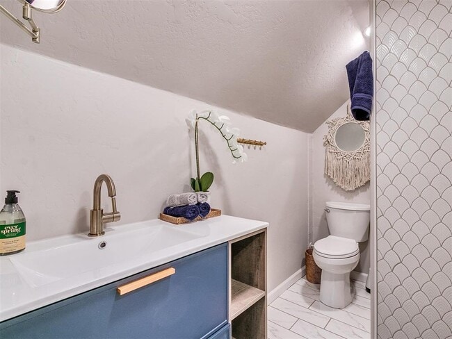 Building Photo - 734 Boyd St