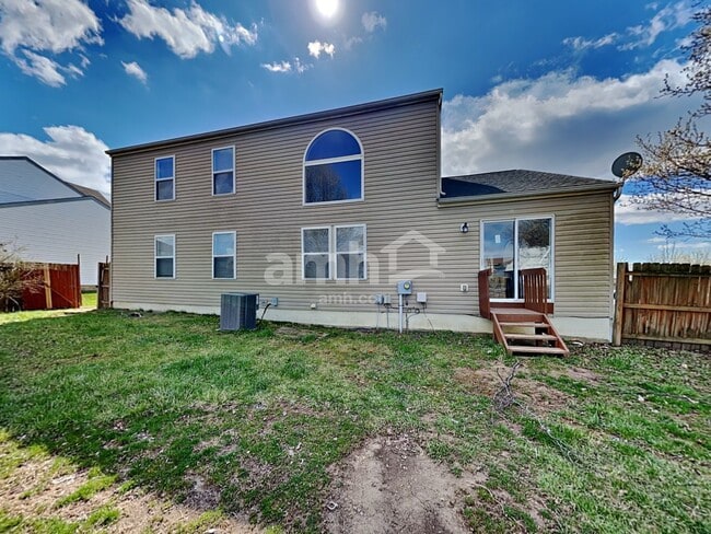 Building Photo - 837 Avalon Dr