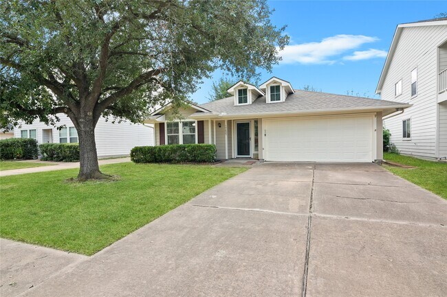 Primary Photo - 19823 Crested Hill Ln