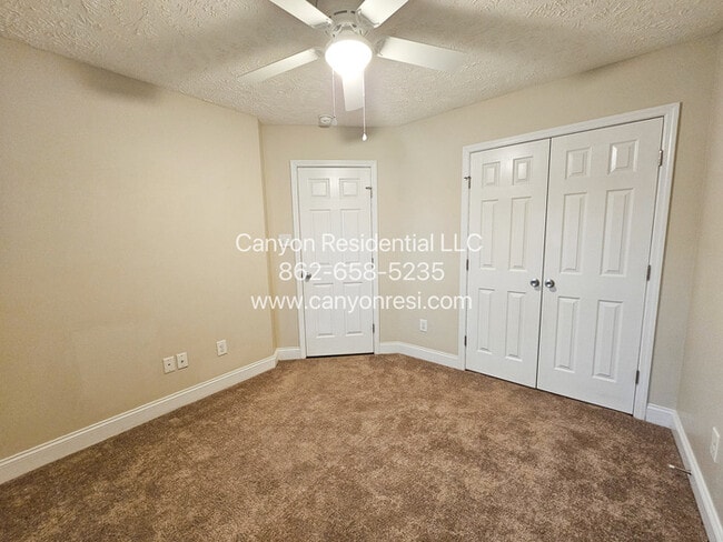 Building Photo - 658 Copper Creek Dr