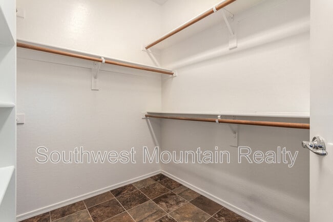 Building Photo - 28123 N Quartz Dr