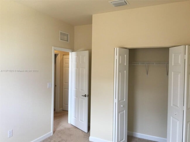 Building Photo - 17107 SW 96th St