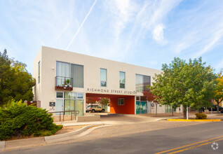 Building Photo - Richmond Street Studios