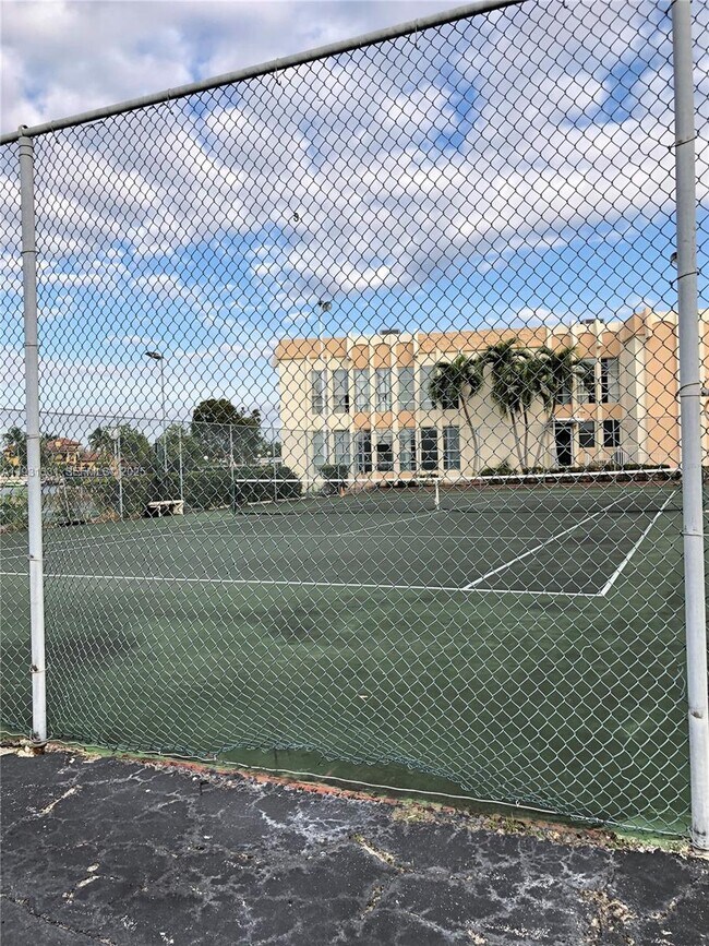 Building Photo - 601 Three Islands Boulevard