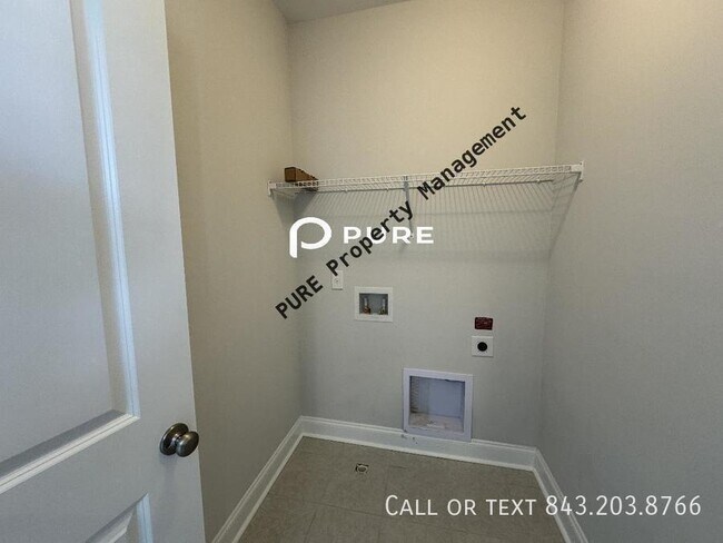 Building Photo - Beautiful 4 bed in Carnes Crossroads