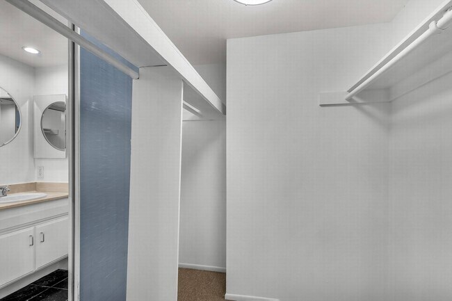 Building Photo - 2700 Cahuenga Blvd E