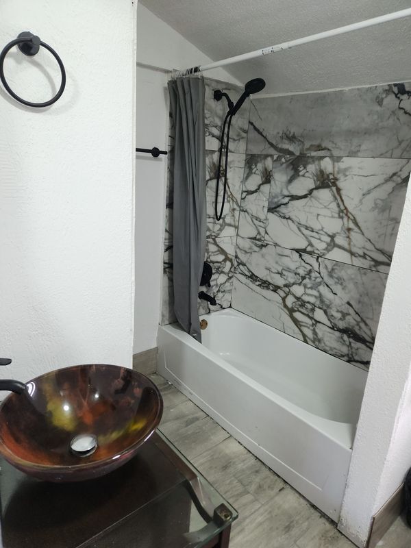 Building Photo - 219 S Alabama Ave