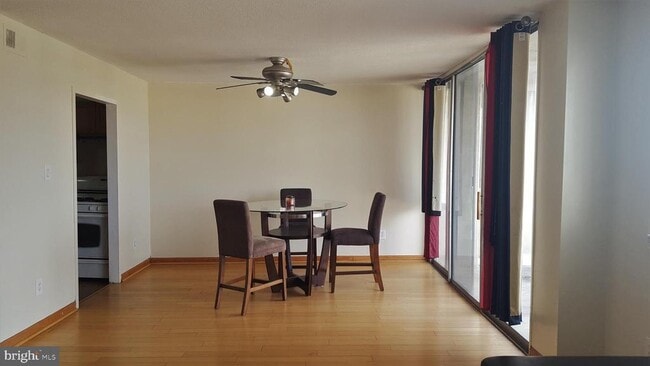 Building Photo - 1836 Metzerott Rd