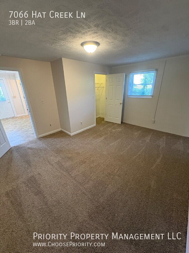 Building Photo - 7066 Hat Creek Ln