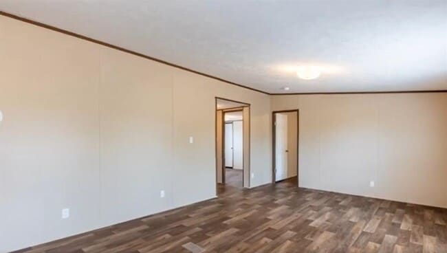 Building Photo - 146 Guajolote ST