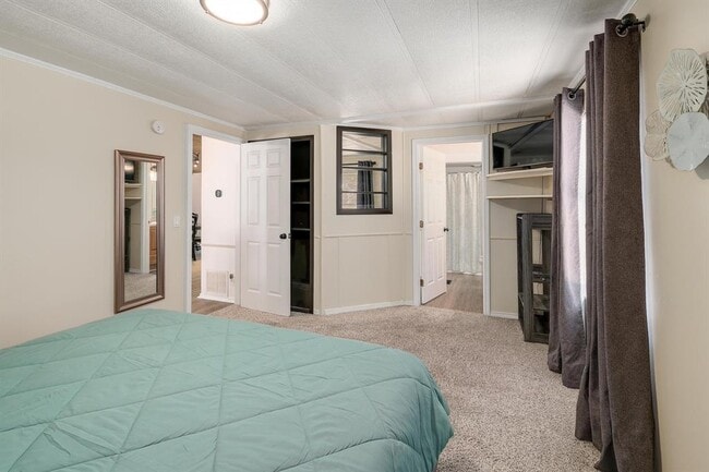 Building Photo - 17311 Whippoorwill Trail