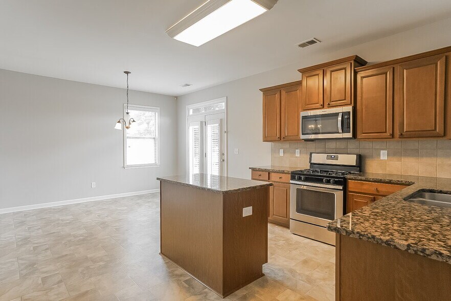 Building Photo - 3253 Willow Meadow Ln