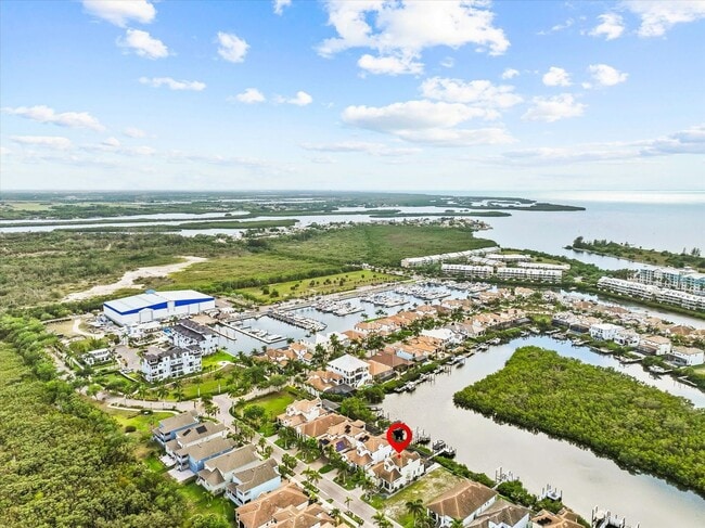 Building Photo - Waterfront Luxury Living | Private Dock + Direct Tampa Bay Access