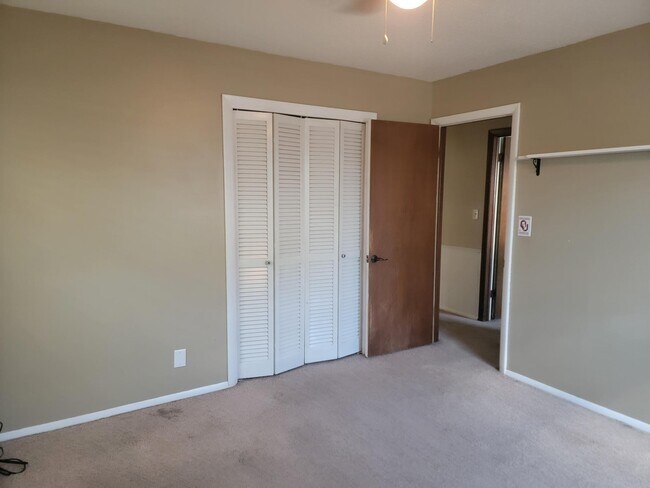 Building Photo - 2307 Quannah Dr