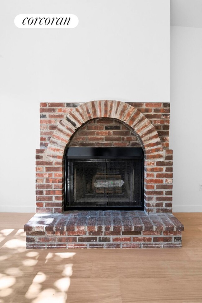 Building Photo - 119 Wyckoff St
