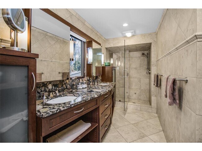 Building Photo - 139 Otis Avenue