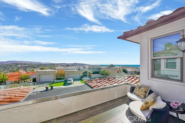 Building Photo - 75 Marbella