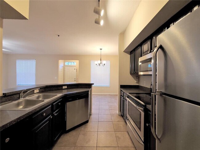 Building Photo - 6029 Westgate Dr