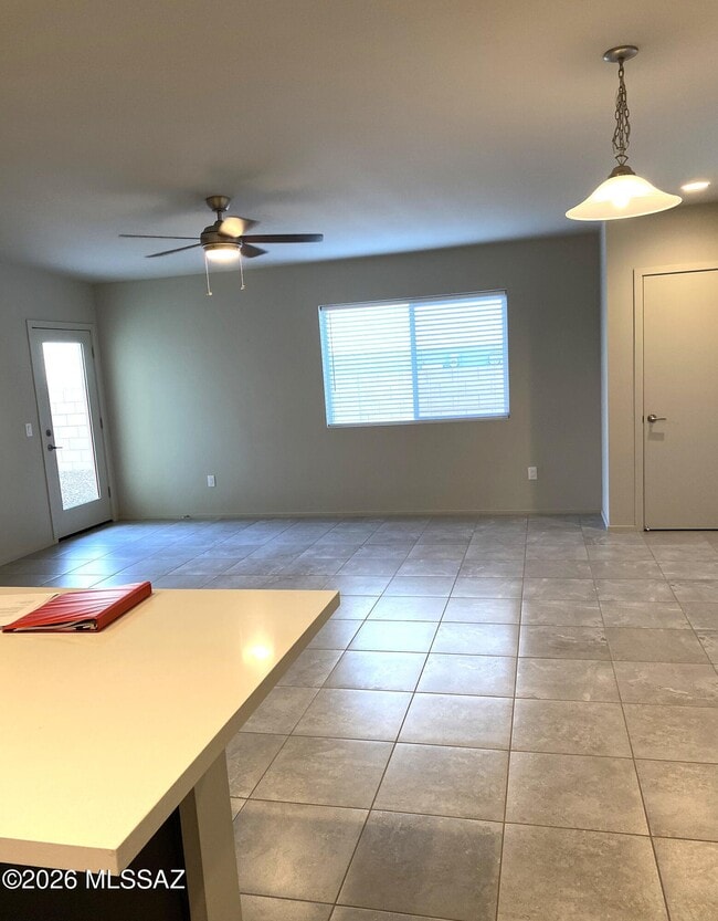 Building Photo - 3026 N Dasylirion Dr