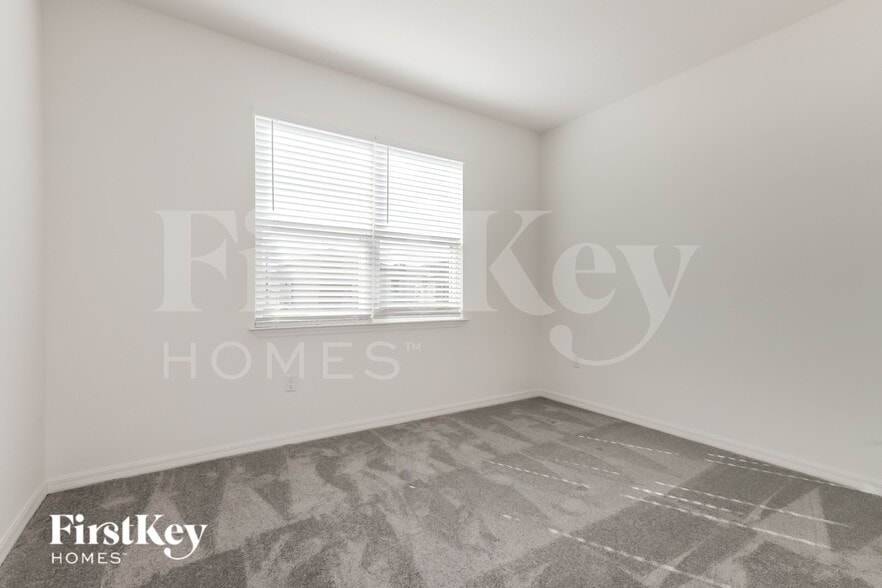 Building Photo - 213 Windsor Reserve Dr