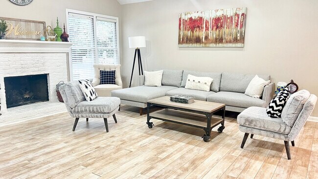 Building Photo - 1380 Twin Bridge Ln