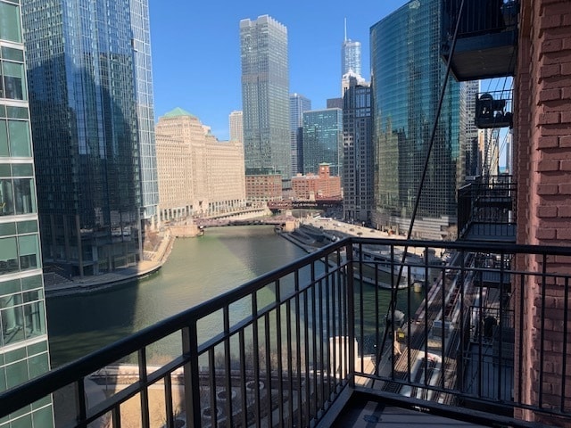 Building Photo - 165 N Canal St