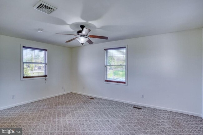 Building Photo - 441 Boyds Corner Rd