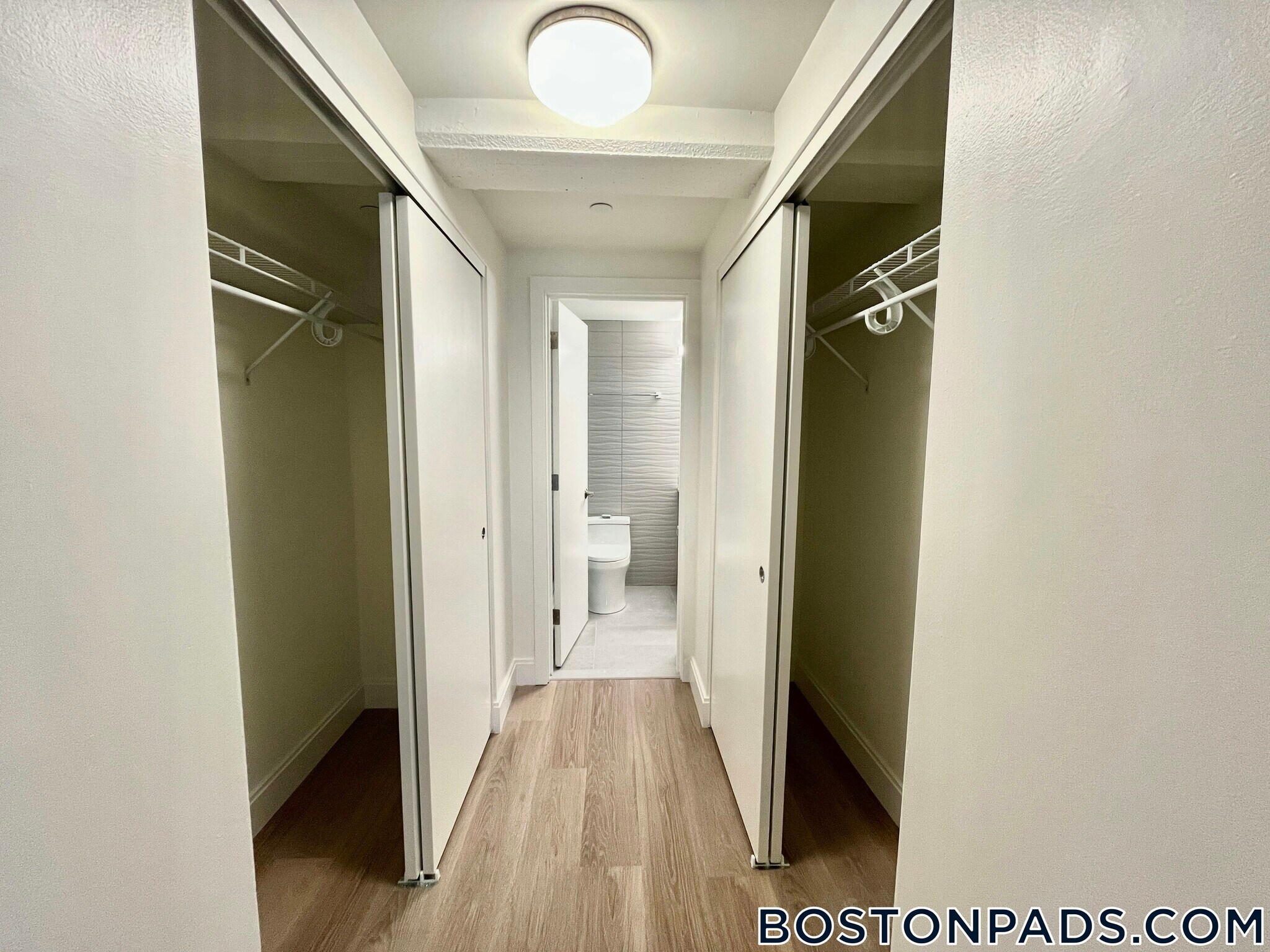 Building Photo - 1079 Commonwealth Ave