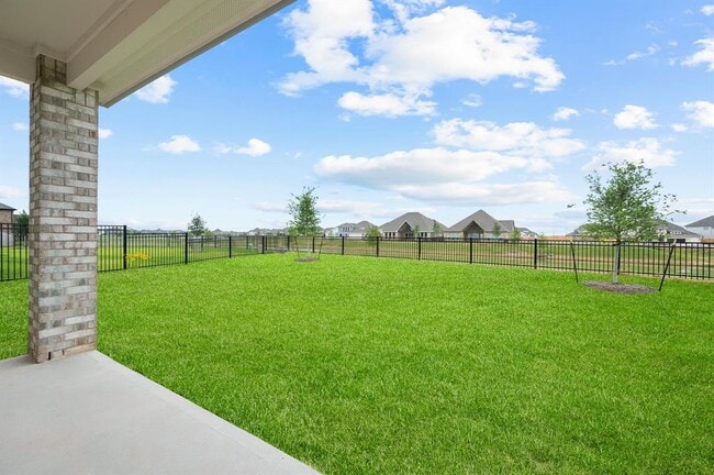 Building Photo - 2472 Fairway Hbr Dr