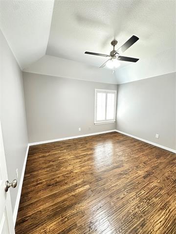 Building Photo - 801 Heatherglen Ct