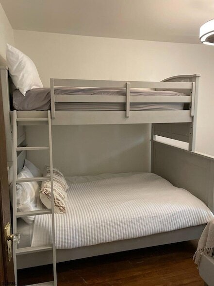 Building Photo - 7201 Winchester Ave